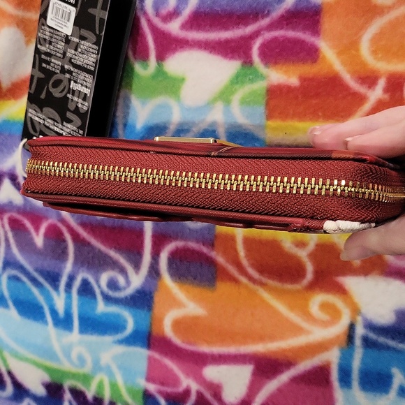 Disney Loungefly Wallet - Picture 11 of 17